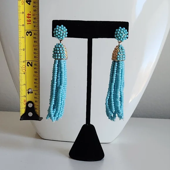EUC Turquoise color drop earrings.  Pierced - Picture 3 of 4